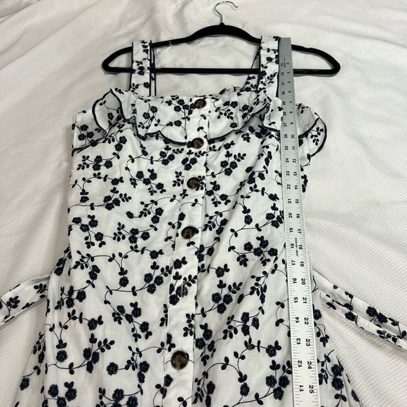 Ann Taylor White Blue Embroidered Ruffle Top Belted Knee Length Summer Dress S - Picture 6 of 11
